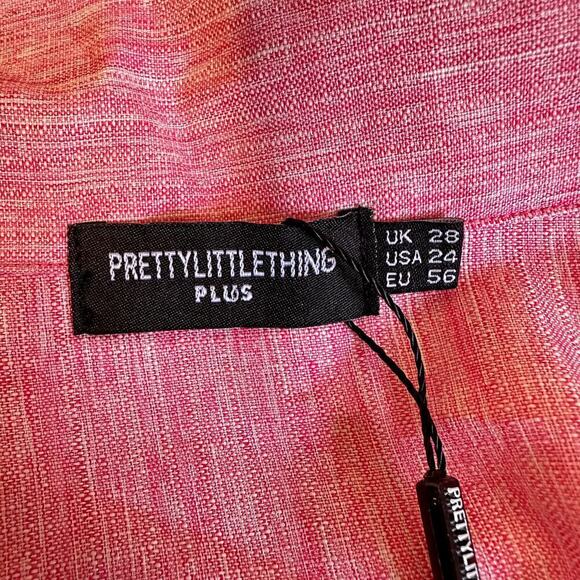 NWT Pretty Little Thing Pink Wrap Front Top Size 24 - Picture 8 of 10